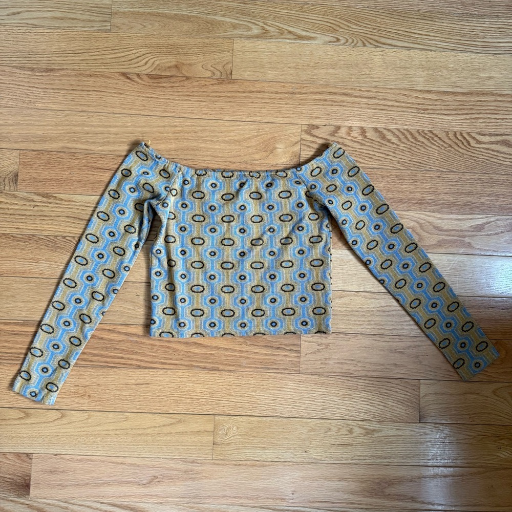 Zara Geometric Crop Off-the-Shoulder Top
